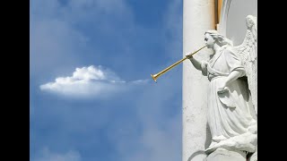 Hark The Herald Angels Sing - Lyric Video