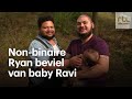 Eerst zwanger met baard, nu bevallen van Ravi