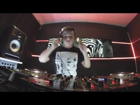 download lagu mp3 mp4 Denlar, download lagu Denlar gratis, unduh video klip Denlar