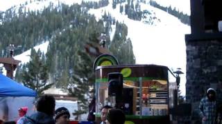 preview picture of video 'First Street Party, The Village at Squaw Valley'