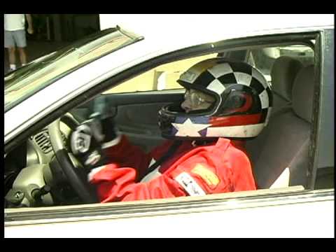 AutoNetWorks - Commercial "pit Stop"