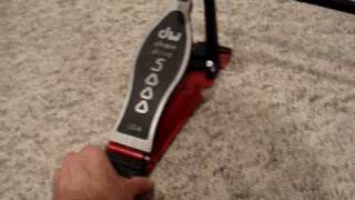 Video thumbnail for DW 5000 (5002) Accelerator Double Bass Drum Pedal - Demo by ivecadit