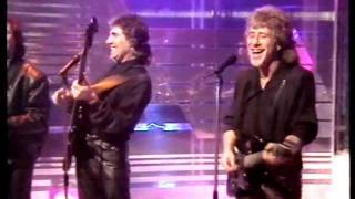 Tremeloes-Silence is Golden-TOTP show