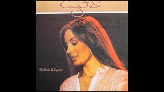 Crystal Gayle:-&#39;Your Old Cold Shoulder&#39;