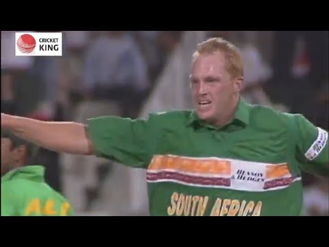South Africa Won 1st Final of Mandela Cup 1995 | Pakistan Collapse after 101 for 2 Chasing 215