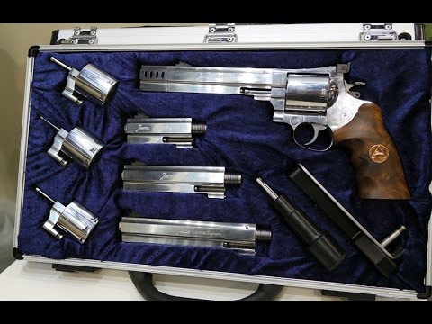 download lagu mp3 mp4 Revolver 2017, download lagu Revolver 2017 gratis, unduh video klip Revolver 2017