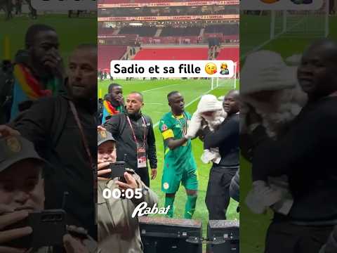 Sadio mane et sa fille 🧒 et sa femme 😘🇸🇳