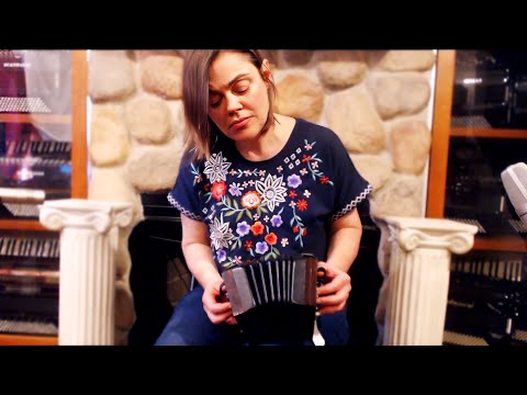 5922 - Excellent Rosewood Wheatstone English Concertina Treble M 48 $2999