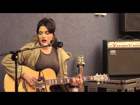 Day Street Live | Emily Worton - Joline (Dolly Parton cover)