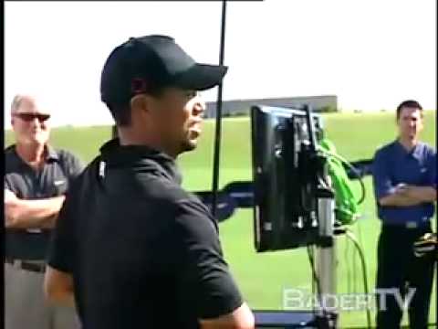 Tiger Woods Introduces New Nike Golf Drivers.mp4