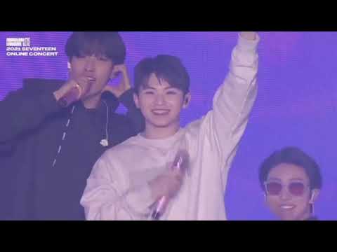 How Seventeen adore Woozi !!