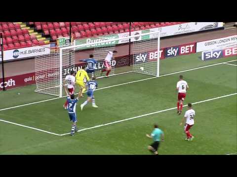 Blades 3-2 Rochdale - match action