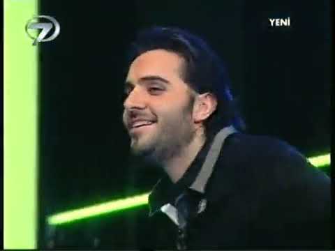 İsmail YK - Duydum ki Çok Mutsuzsun - İzzet Yıldızhan Show ( 2011 )  @IsmailYKVideo