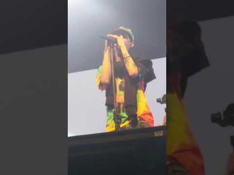 Photograph - Colde (콜드) offonoff #colde1stlivebkk