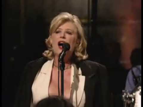 Marianne Faithfull - Broken English (Live)