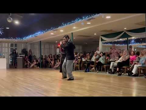 Analía Centurión y Demián Garcia "La Pituca Milonga" Florida . Vals : Paisaje