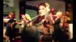 Spooky/Crazy in Love - The Puppini Sisters