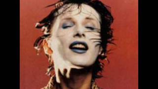 MAANAM -  Don't Lean Out