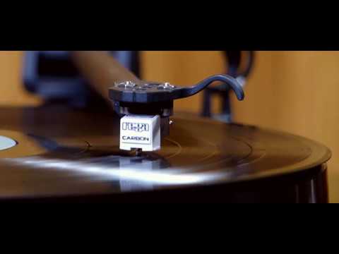 Queen - '39 (1975) vinyl - A Night at the Opera Album (album)