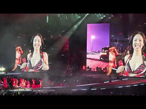 JENNIE & Blackpink - with the IE (way up) / like jennie (Deadline World Tour @ SoFi Los Angeles, CA)