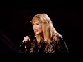 [4K UHD] Taylor Swift - Red (Live at Super Saturday Night 2017)