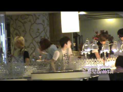 [Fancam] 110428 Teentop having lunch in dusit thani hotel