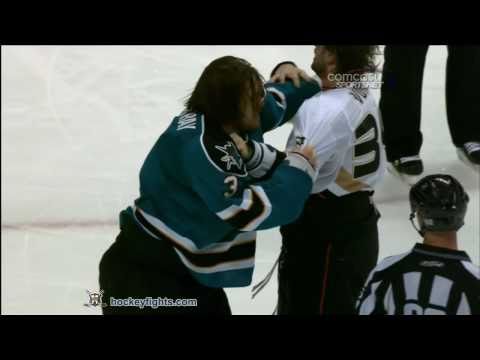 Aaron Voros vs Douglas Murray