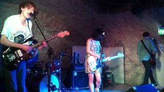 Yuck   Rubber - Live @ Radar Festival - Padova . 29-06-2011