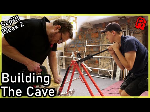 Building The Cave | Recreating a Retro Computer Shop - Sep Week 2