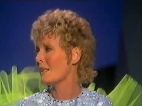 Petula Clark - Won't Somebody Dance With Me (Lynsey de Paul song)