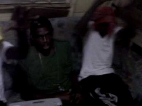 young earz freestyle ft GMG.3gp.3GP