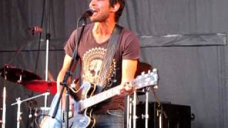 Sam Roberts &quot;Hard Road&quot; Live
