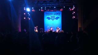 Tiger Army - Horror Hotel (Misfits Cover - Live at OCTOBERFLAME IV)