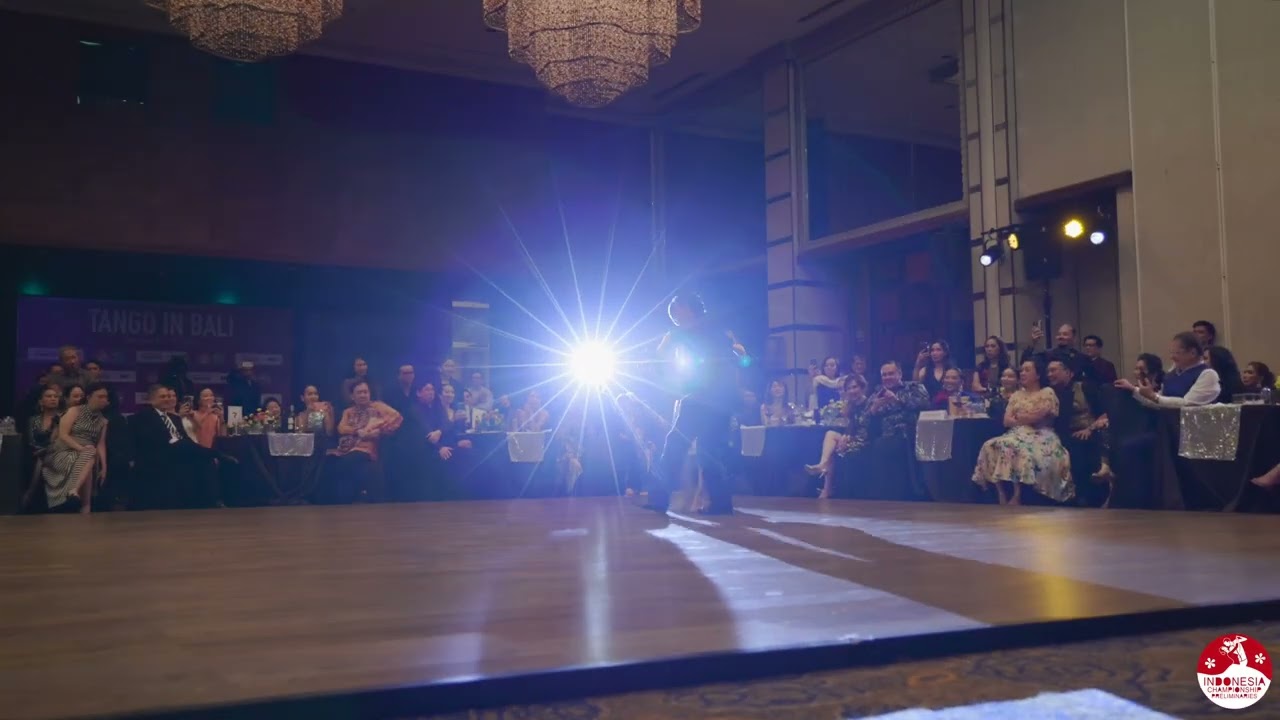 61 - Tango in Bali 2025 - Miguel Angel Zotto y Daiana Guspero