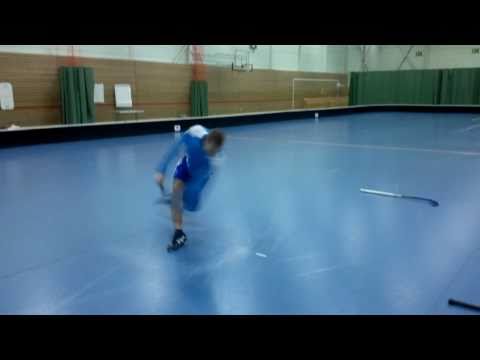 World's Hardest Floorball Shot (205.0 km/h) - measured and filmed (HD) with Nokia N8!
