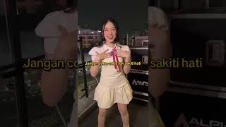 Download lagu Yuk ikutan dance bareng pakai lagu terbaru dari Aku Jatuh Sejatuh Jatuhnya sekarang! mp3