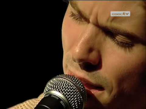 "This woman", Sean Riley ao vivo na esectv