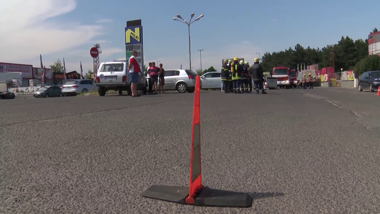 Изтичане на газ от бензиностанция вдигна на крак полиция и пожарна