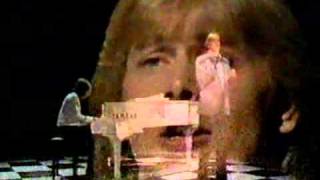 Please Don&#39;t Ask Me - John Farnham with Peter Jones on Acoustic Piano (1980)