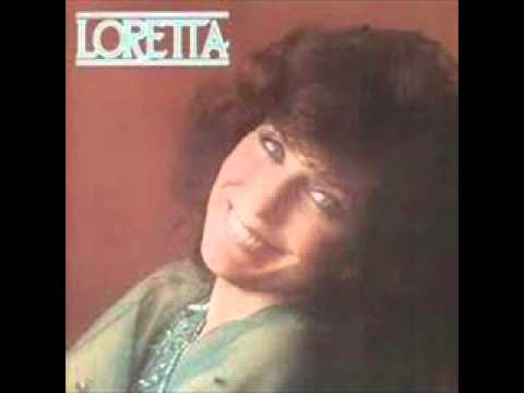 Loretta Lynn-Naked In The Rain