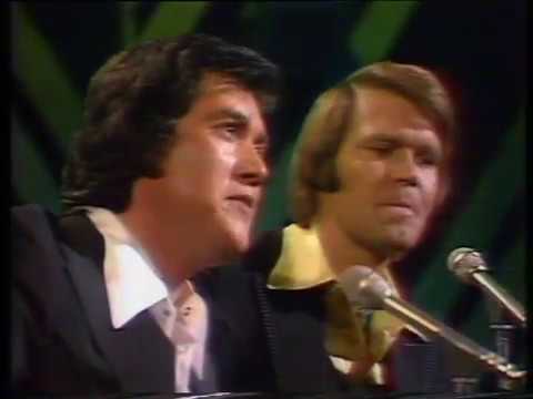 Glen Campbell & Wayne Newton - Glen Campbell Live in London (1975) - Medley