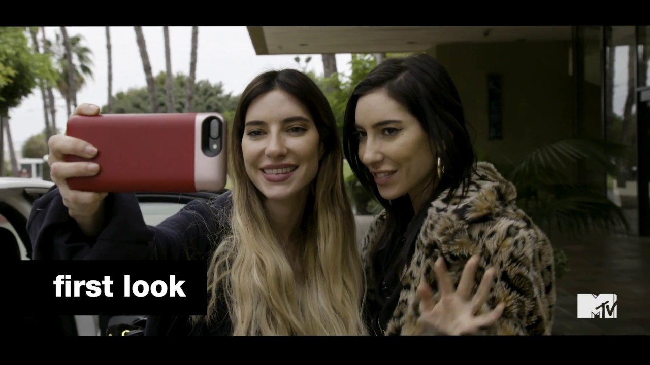 The Veronicas: Blood Is For Life