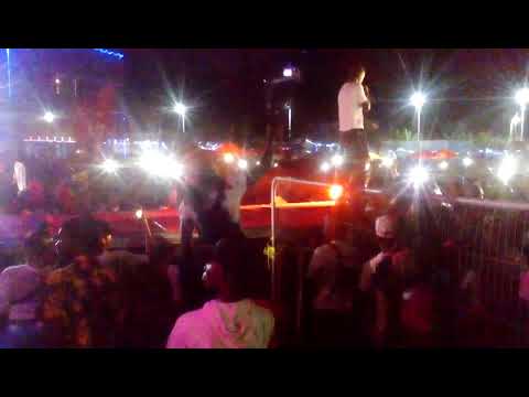 Jizzle and Attack performance at the DEAL BII album concert