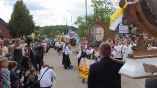 preview picture of video 'Powitanie pielgrzymek we Wielu.'