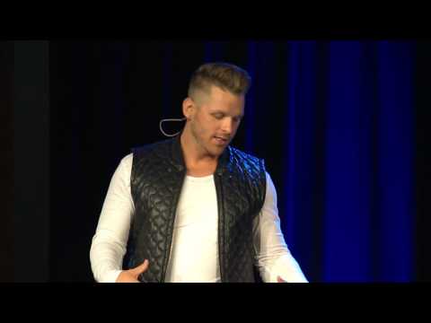 Derrick and Danielle Case, founders of DressUp, 2016 UNG StartItUp Conference