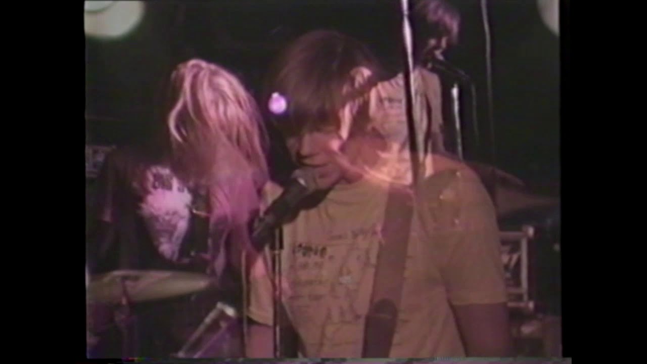 Sonic Youth- Mississippi Nights, St. Louis Mo. 11/8/86 xfer from master VHS Proshot KDHX Cable
