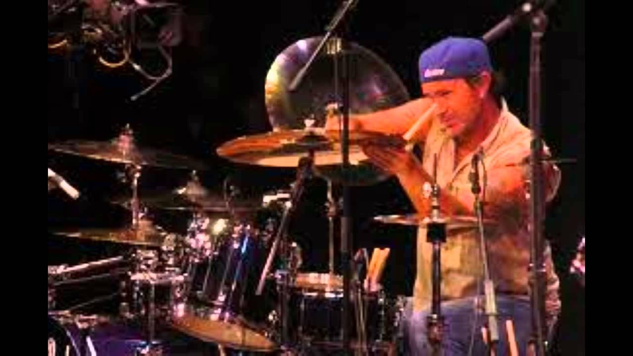 Highway Star by Glenn Hughes, Steve Vai, and Chad Smith - YouTube