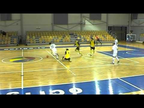 04.02.2012. Telpu futbols: MONARHS - RTU 6:2