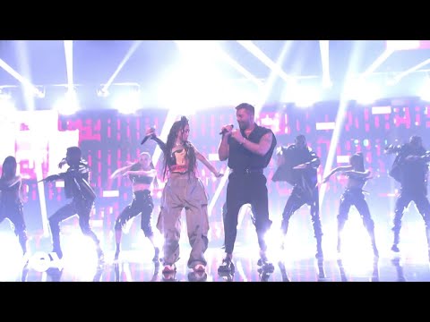 Ricky Martin, Paloma Mami - Qué Rico Fuera (Premios Juventud 2021)