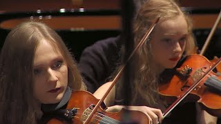 Download lagu Camille Saint-Saëns - Le Carnaval des animaux, The Carnival Of The Animals mp3